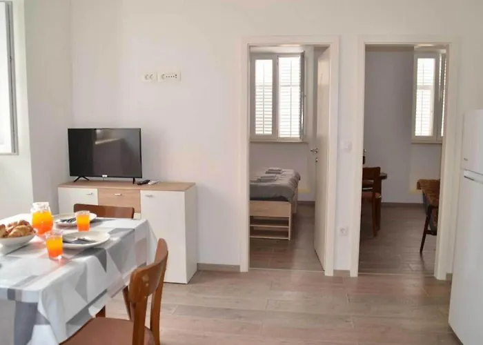 Pk - - Two Bedroom With View 1 公寓