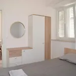 Pk - - Two Bedroom With View 1 *