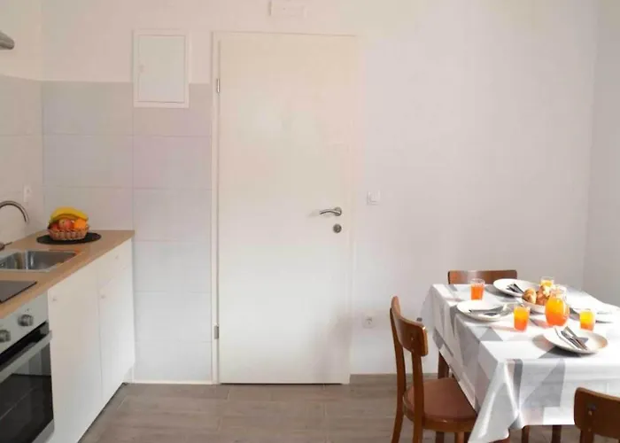 Pk - - Two Bedroom With View 1 Dubrovník